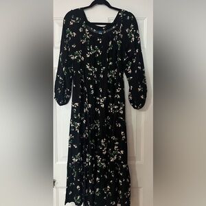 Old Navy long-sleeve tiered floral midi swing dress EUC sz med